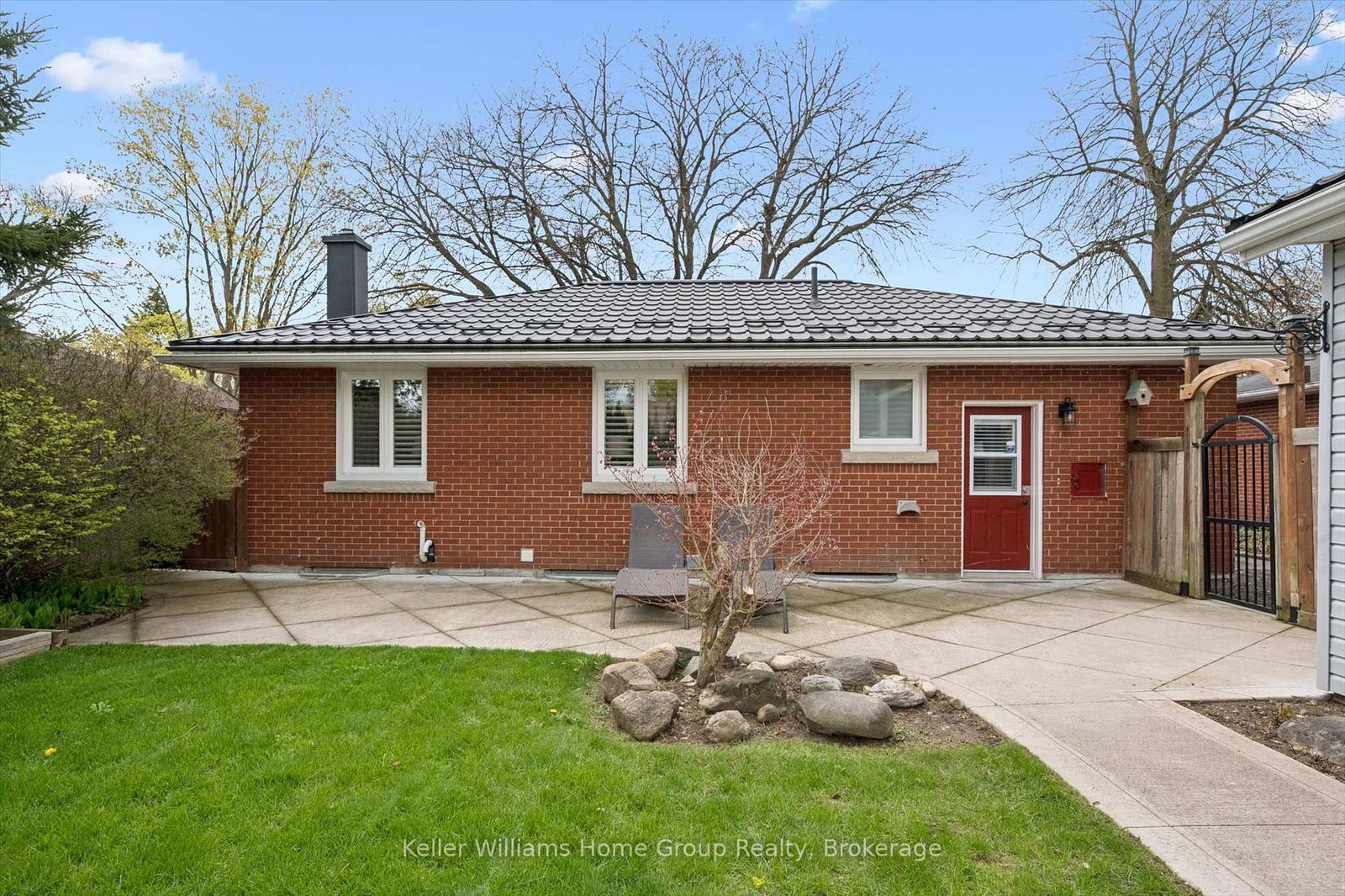 10 Sumac Place - Photo 36