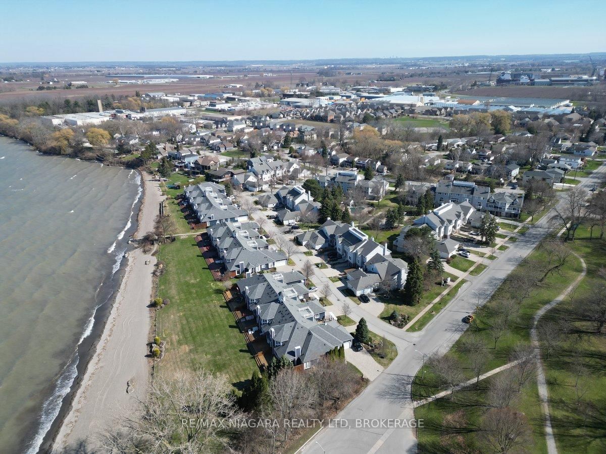 5 Lakeside Drive W, Unit 23 - Photo 5