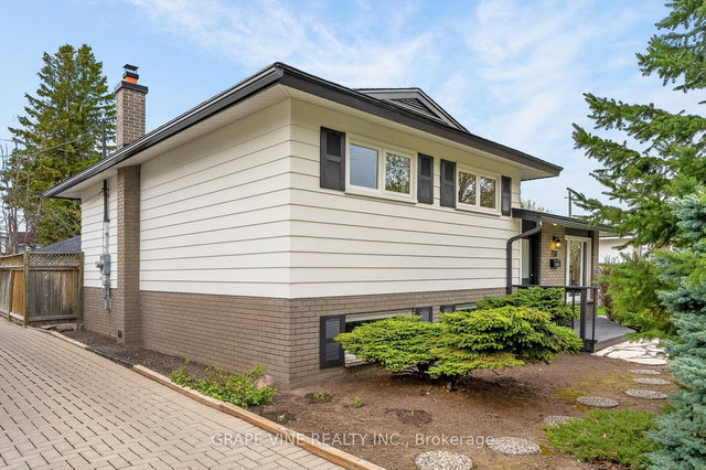 730 Holt Crescent
