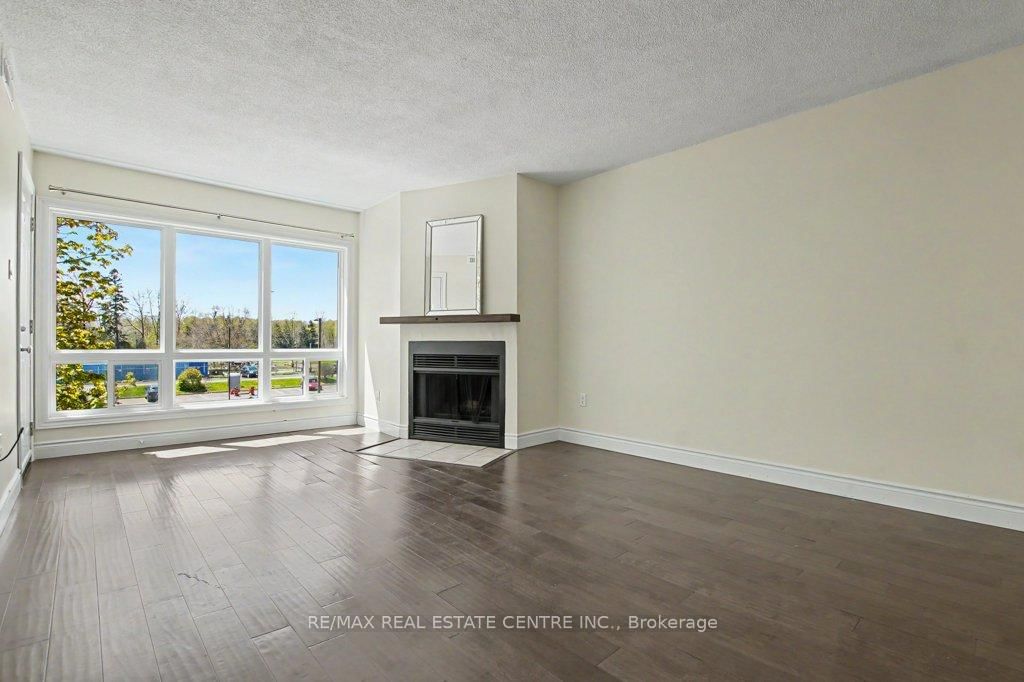 15 Hofstetter Avenue, Unit 313 - Photo 10