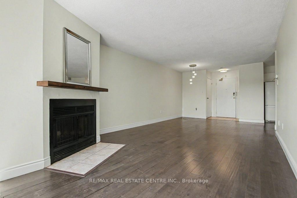 15 Hofstetter Avenue, Unit 313 - Photo 11