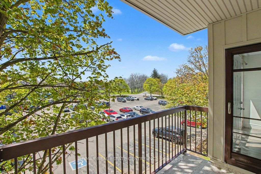 15 Hofstetter Avenue, Unit 313 - Photo 25