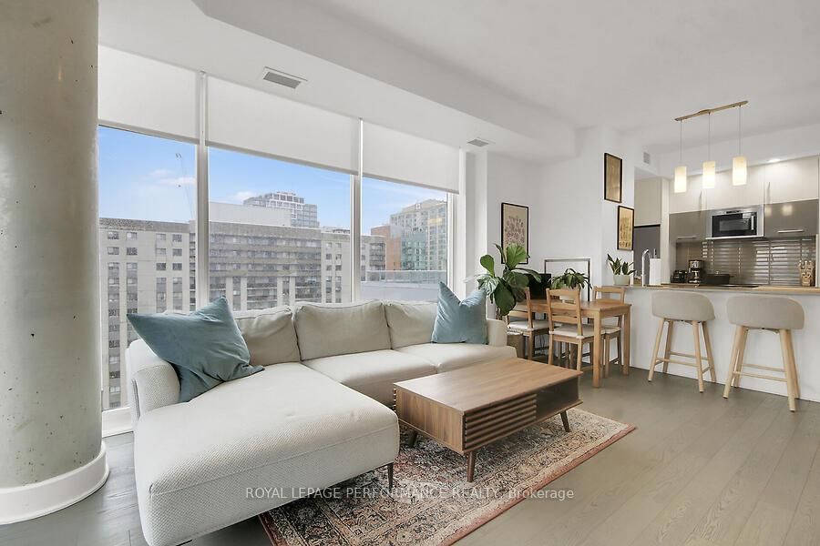 255 Bay Street, Unit 1602 - Photo 11