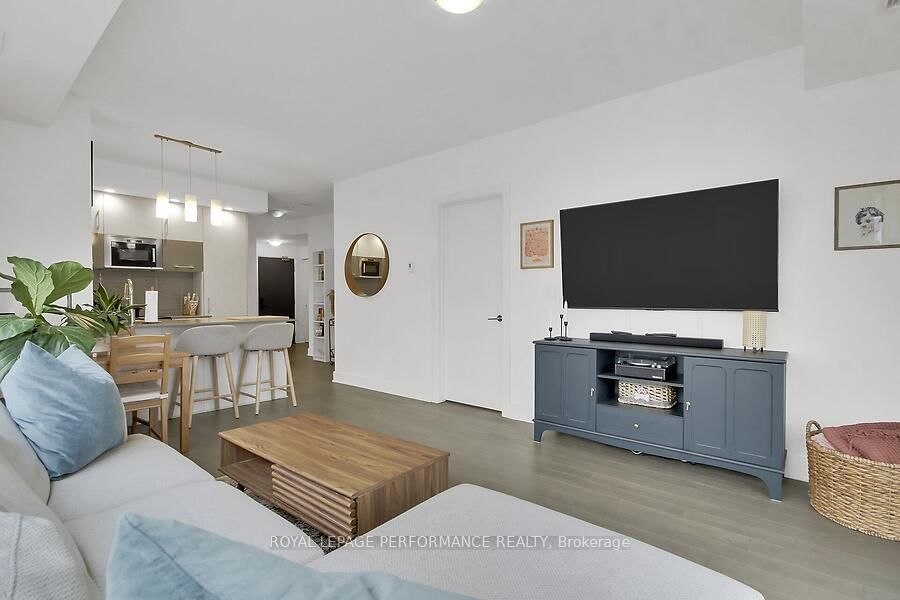 255 Bay Street, Unit 1602 - Photo 12