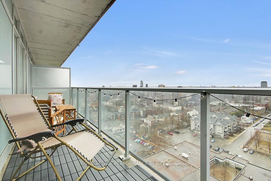 255 Bay Street, Unit 1602 - Photo 31