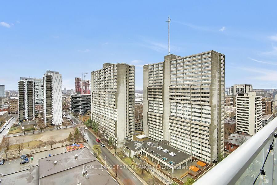 255 Bay Street, Unit 1602 - Photo 34