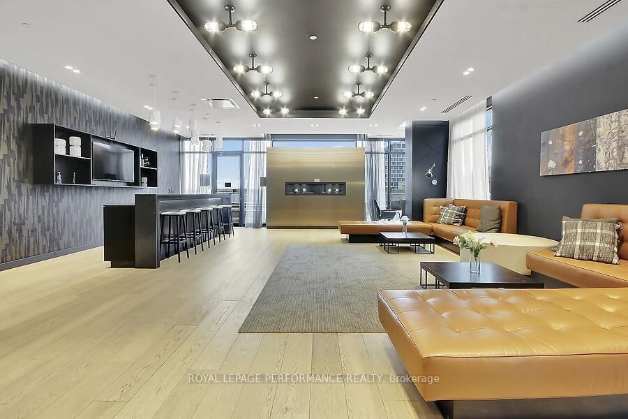 255 Bay Street, Unit 1602 - Photo 35