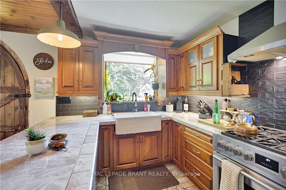 6 Churchill Drive - Photo 10