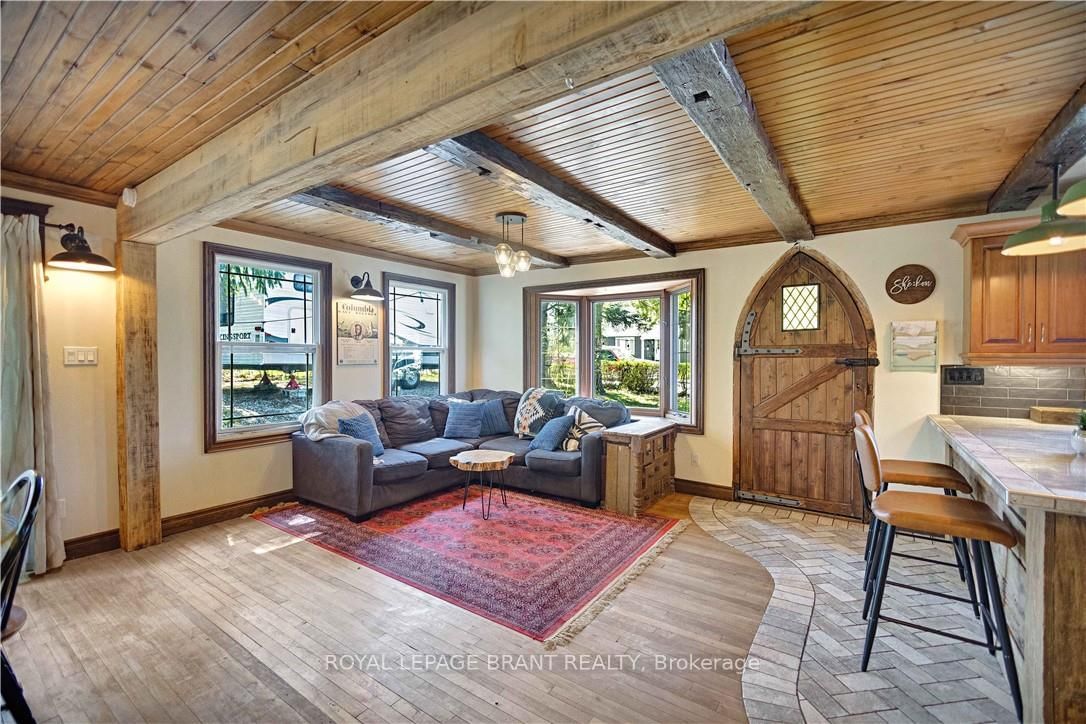 6 Churchill Drive - Photo 12