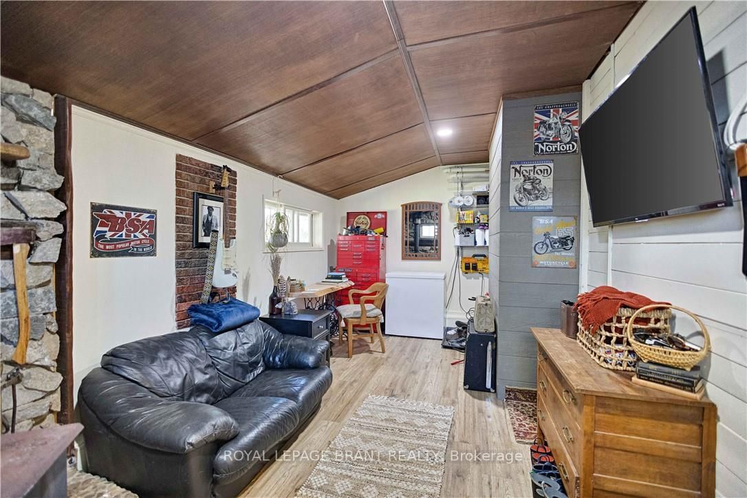 6 Churchill Drive - Photo 18