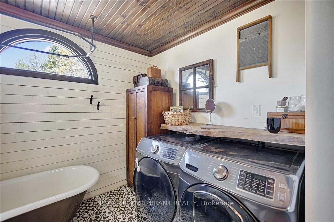 6 Churchill Drive - Photo 20