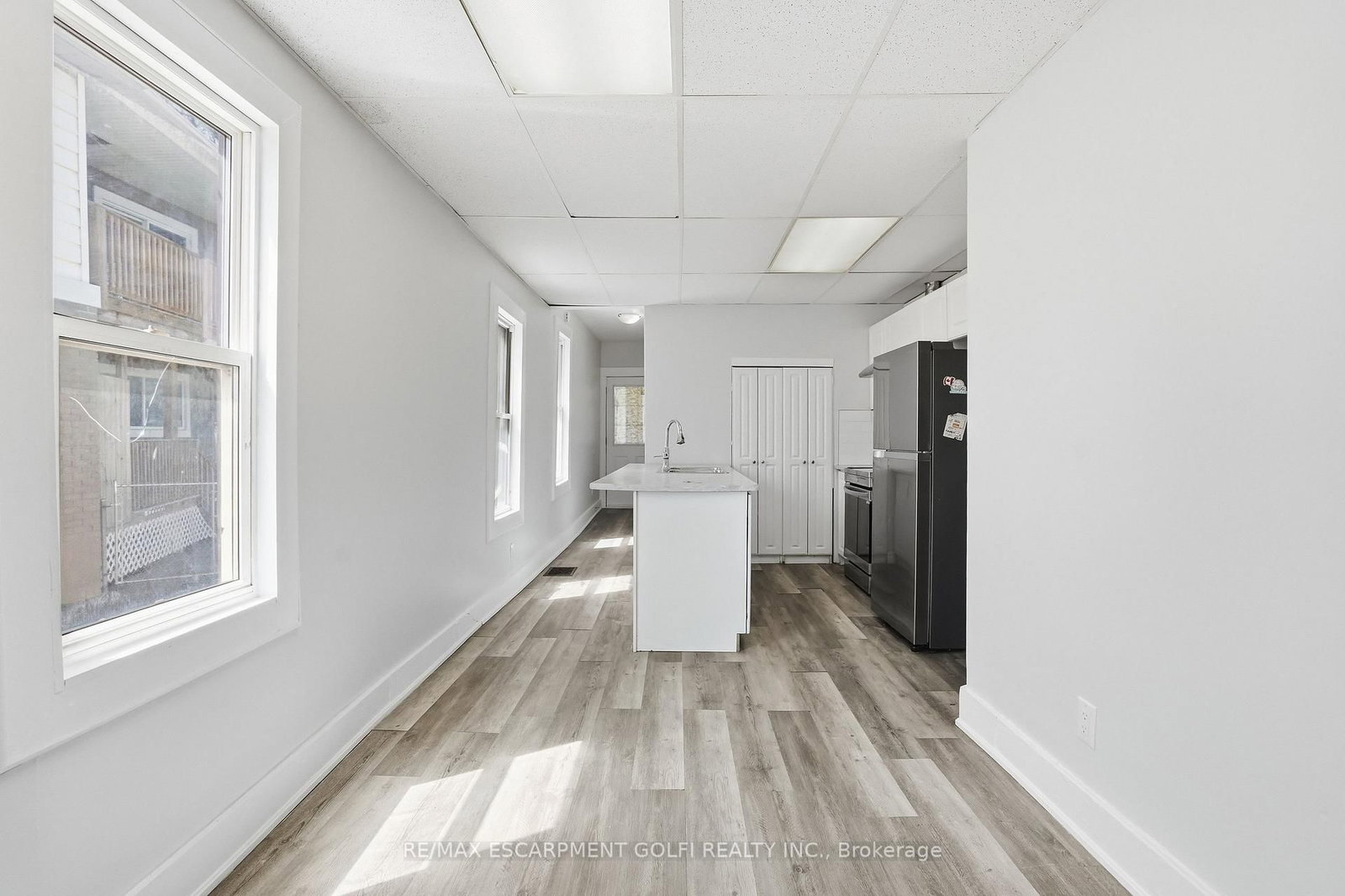 5671-5673 Desson Avenue - Photo 10