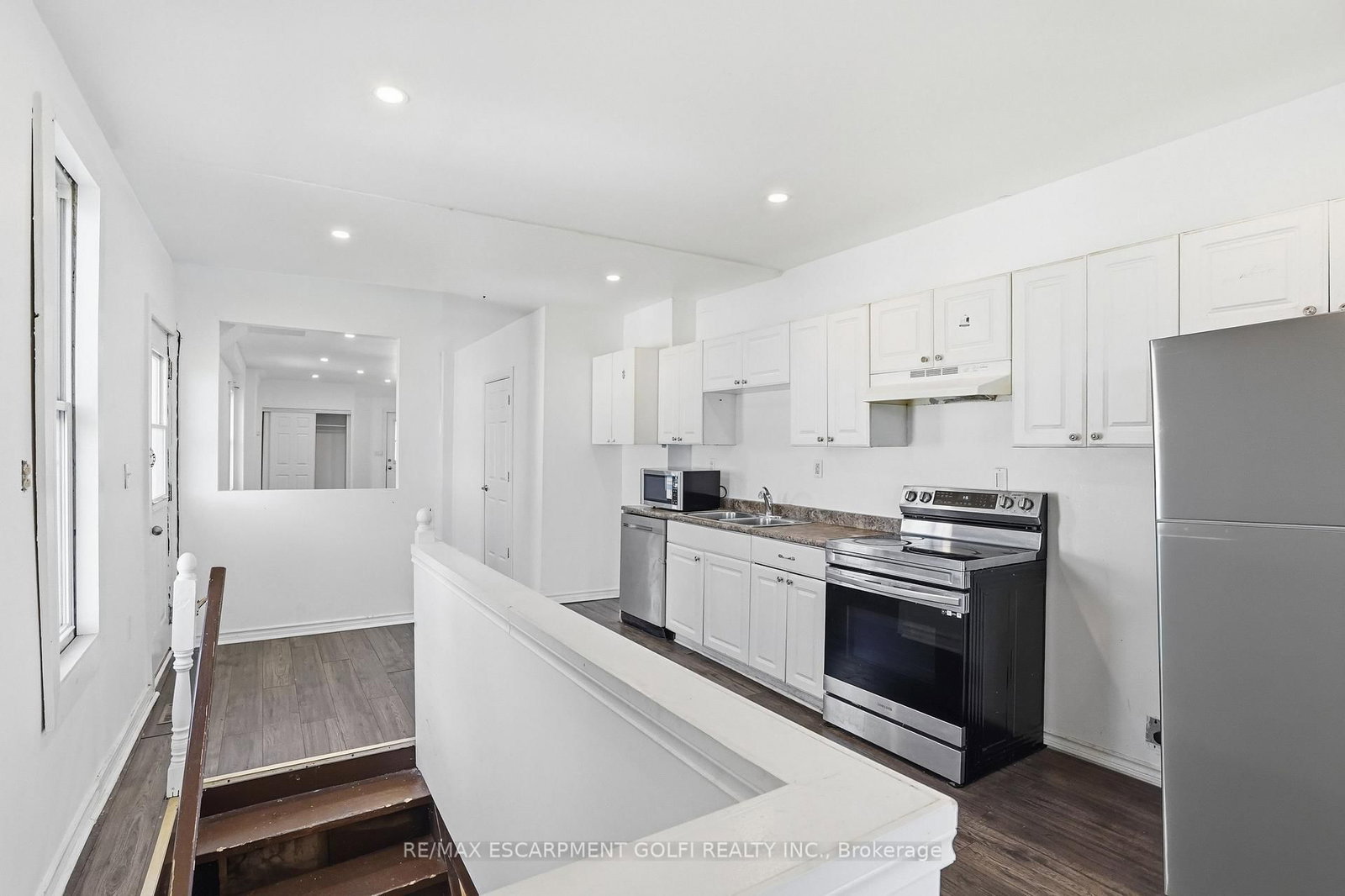 5671-5673 Desson Avenue - Photo 15