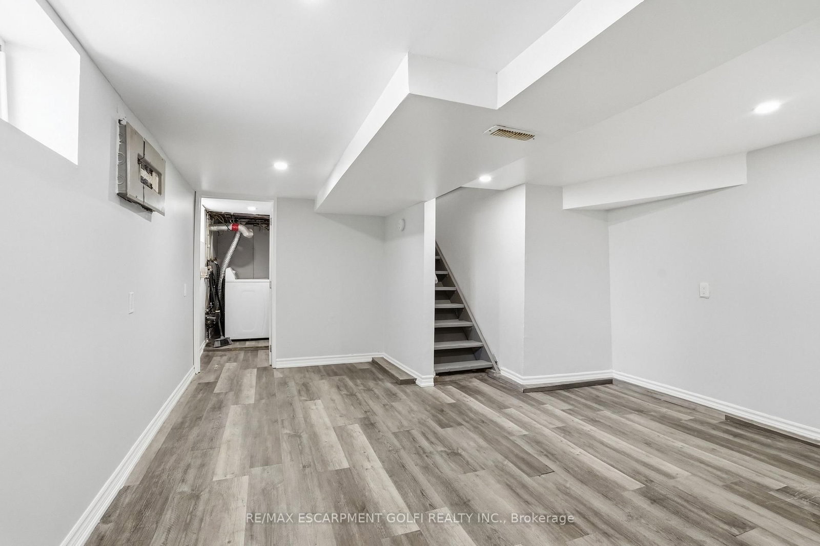 5671-5673 Desson Avenue - Photo 26