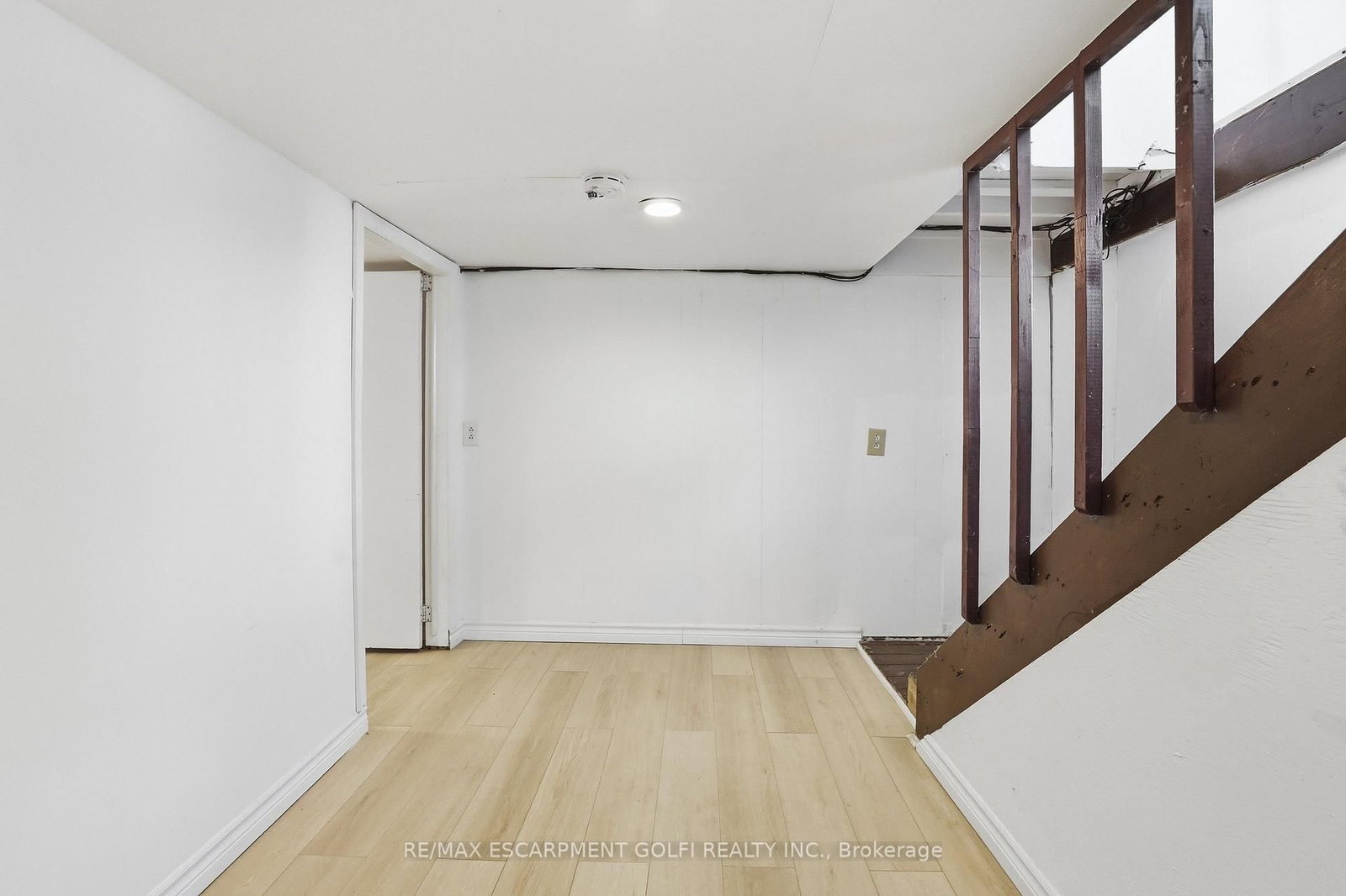 5671-5673 Desson Avenue - Photo 31
