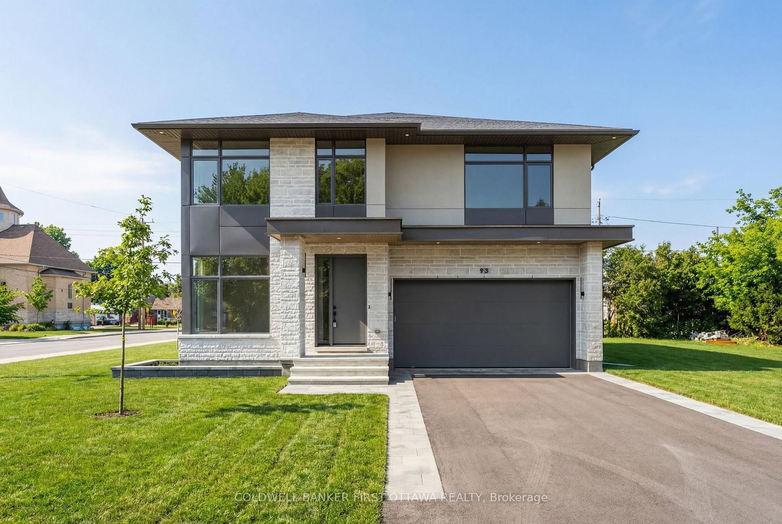 93 LOTTA Avenue • Ottawa, ON photo 1