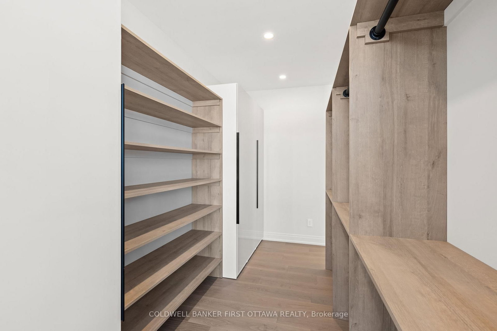 93 LOTTA Avenue • Ottawa, ON photo 29