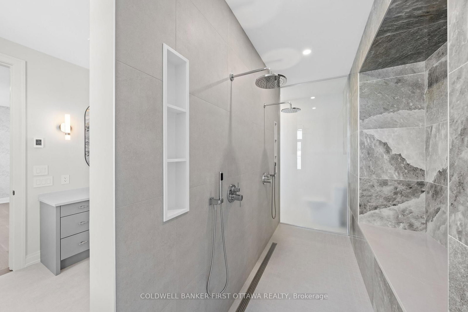 93 LOTTA Avenue • Ottawa, ON photo 33