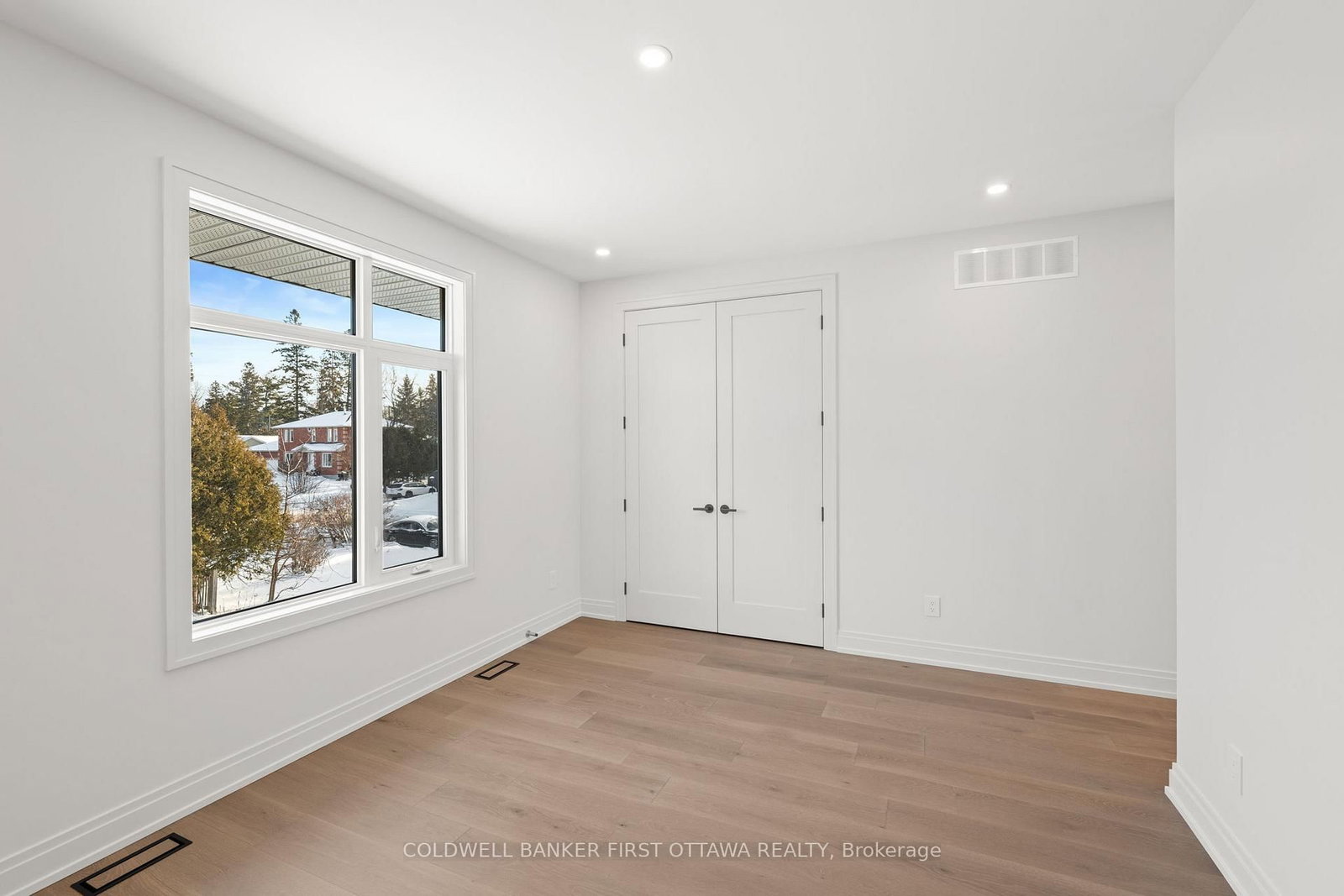 93 LOTTA Avenue • Ottawa, ON photo 34