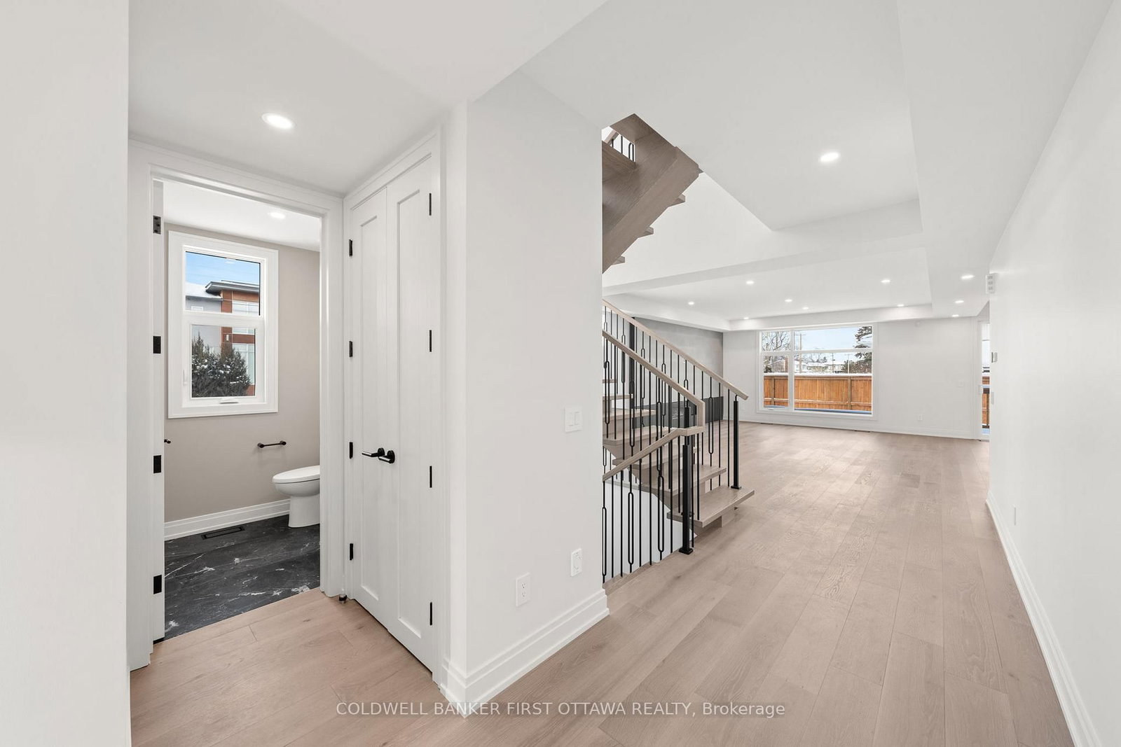 93 LOTTA Avenue • Ottawa, ON photo 7