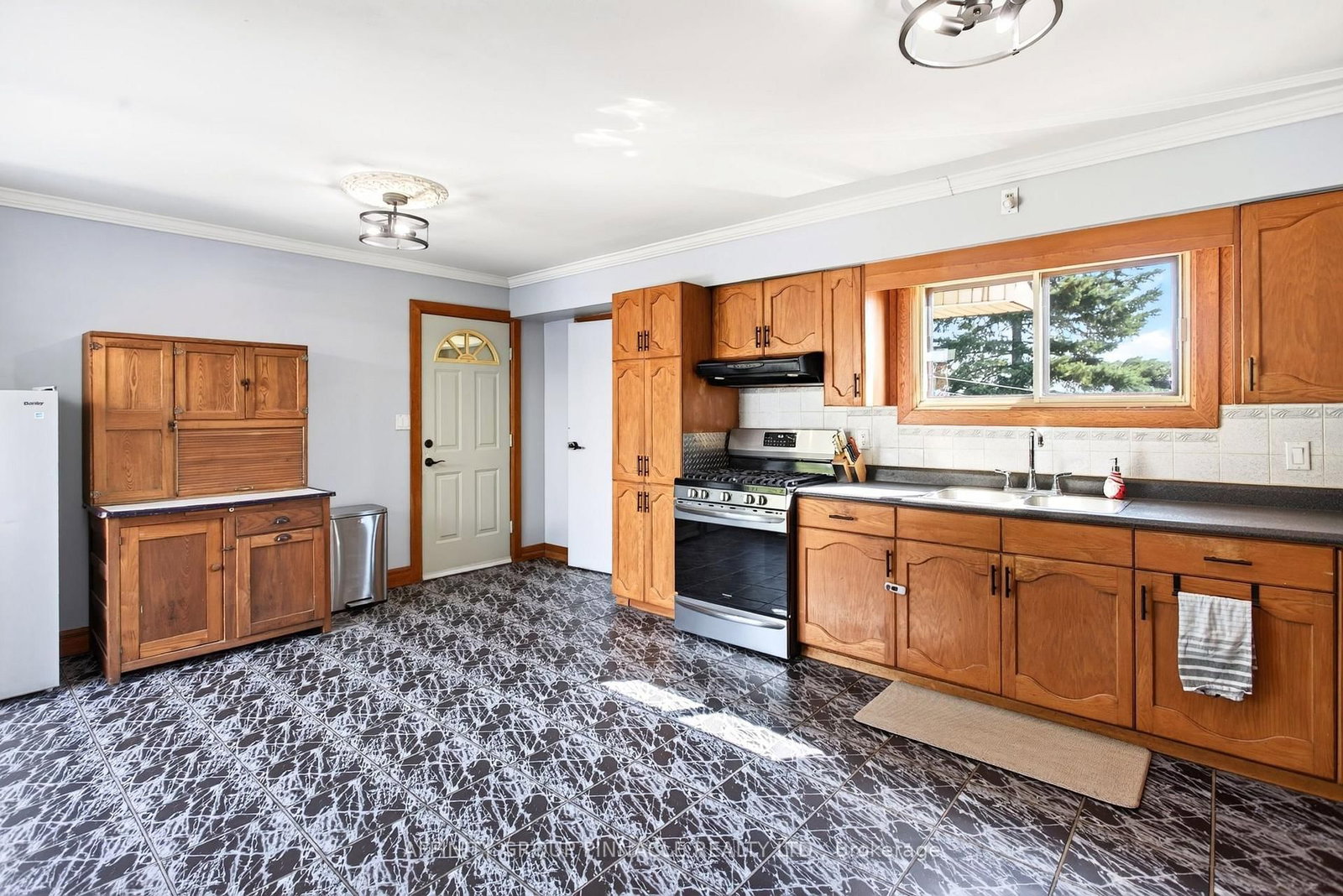 1140 Farmstead Road • Kawartha Lakes, ON photo 10