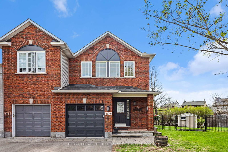 1702 Jobin Cres, Ottawa, Ontario