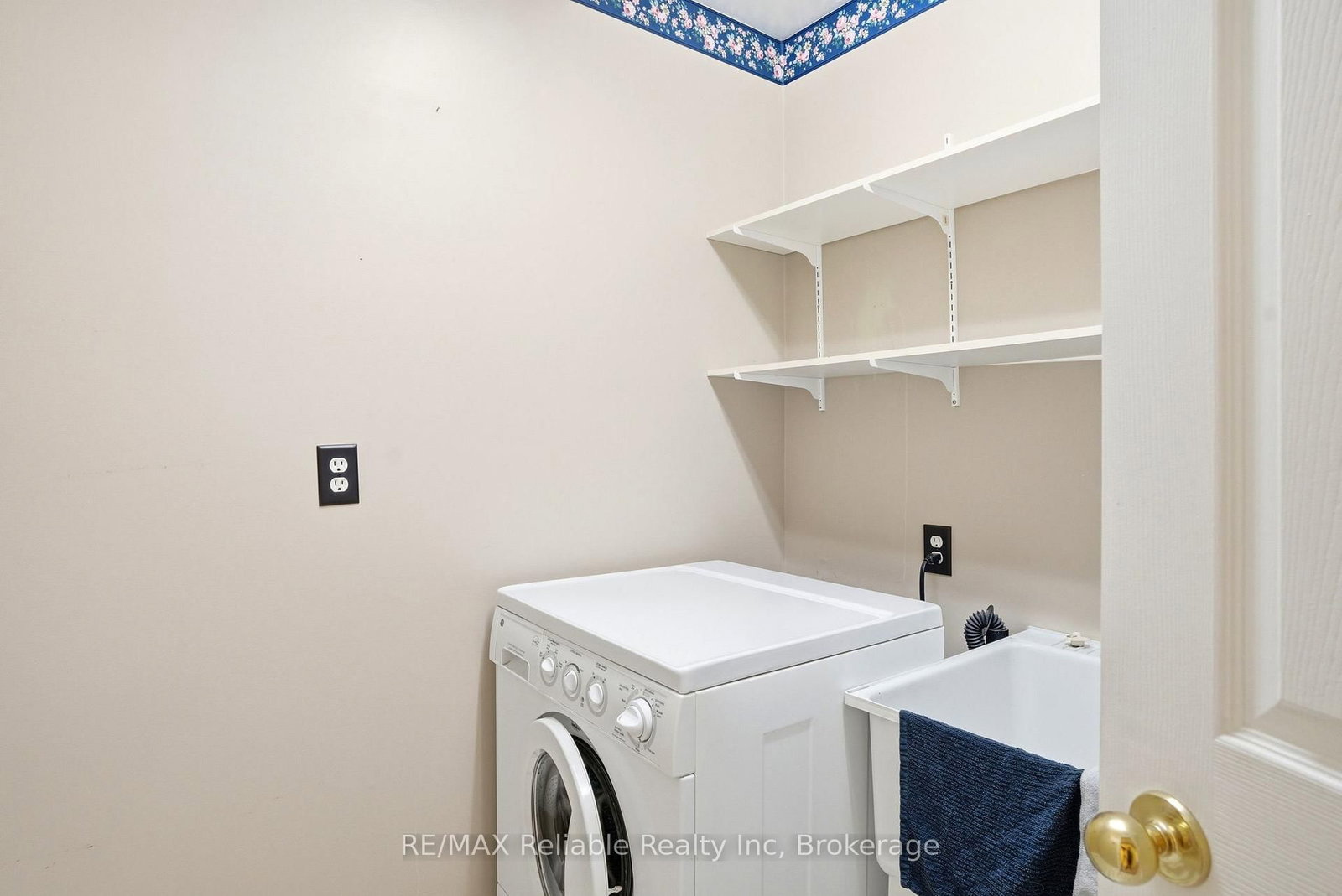 235 Willis Way, South Huron — photo 20