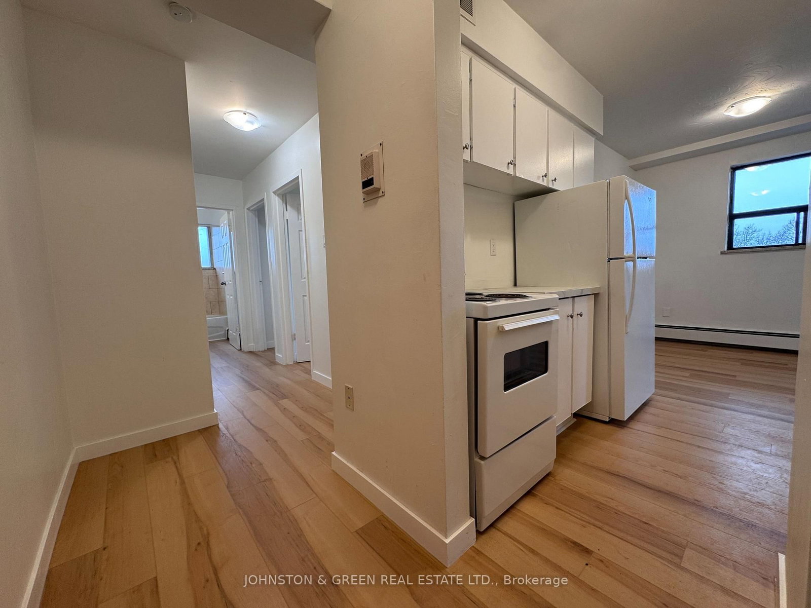 482 Mohawk Road E, Unit 308 - Photo 8