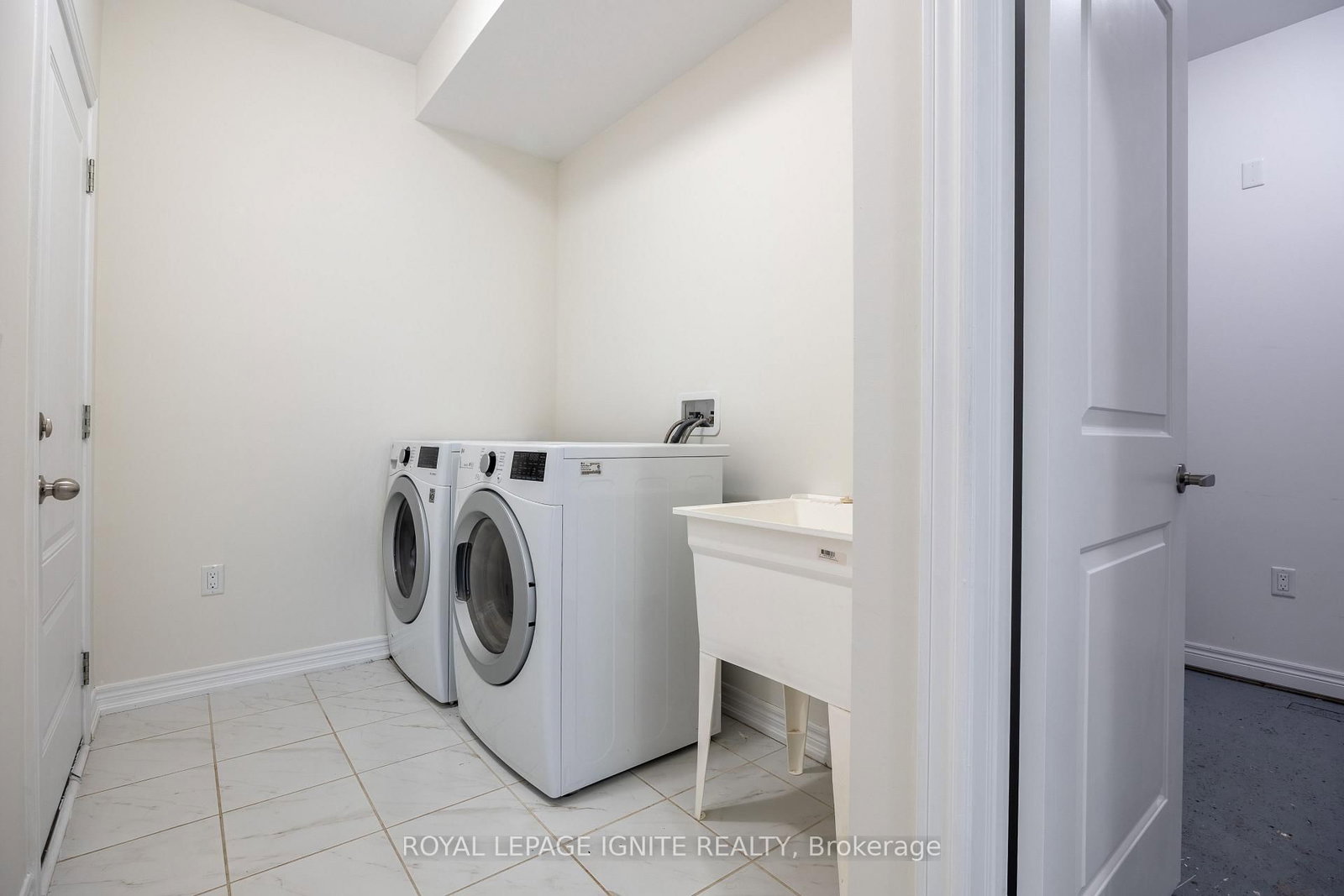 83 Summer Breeze Drive - Photo 11