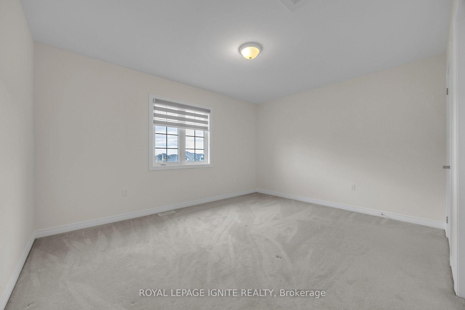 83 Summer Breeze Drive - Photo 35