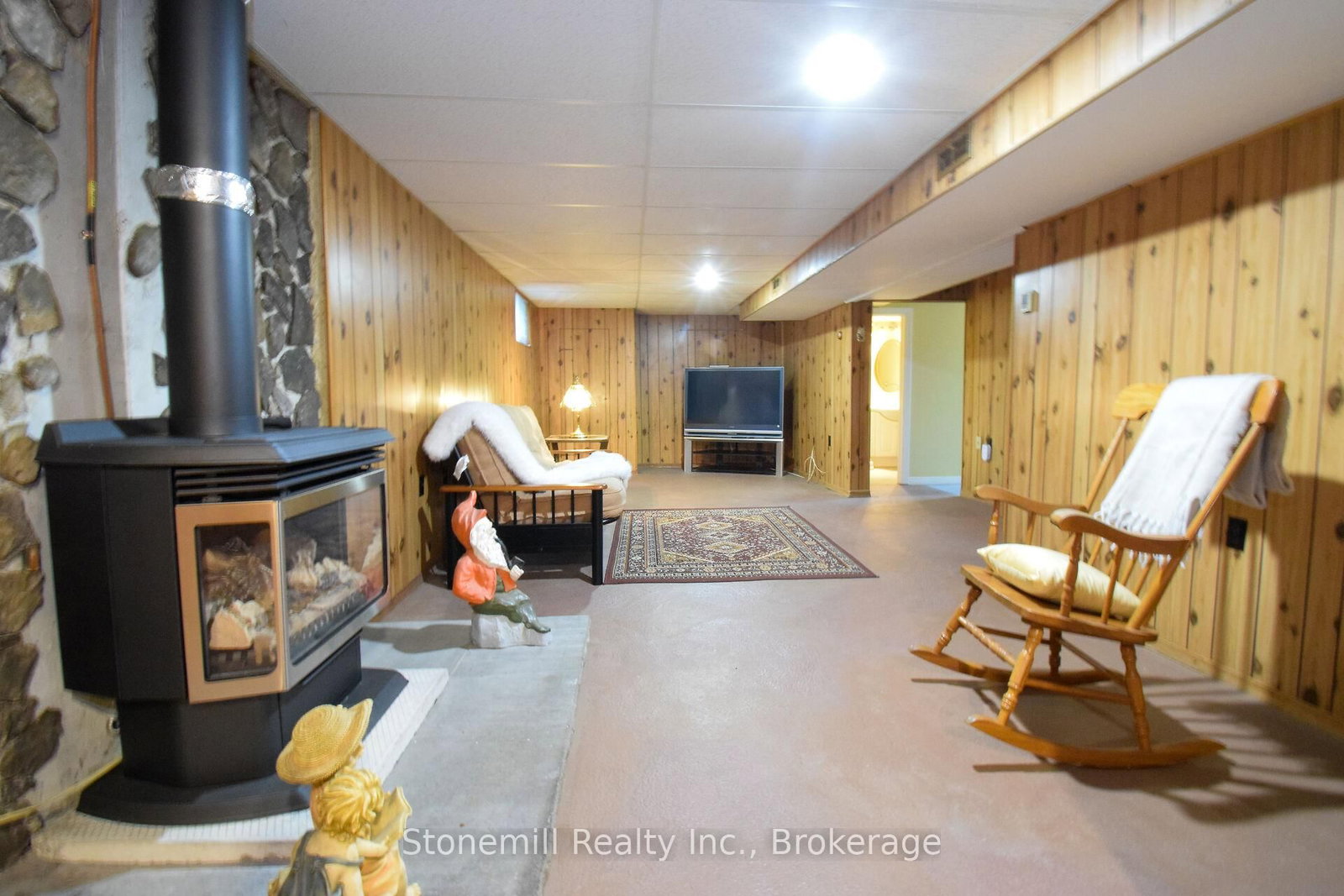 272 Carlton Street - Photo 18