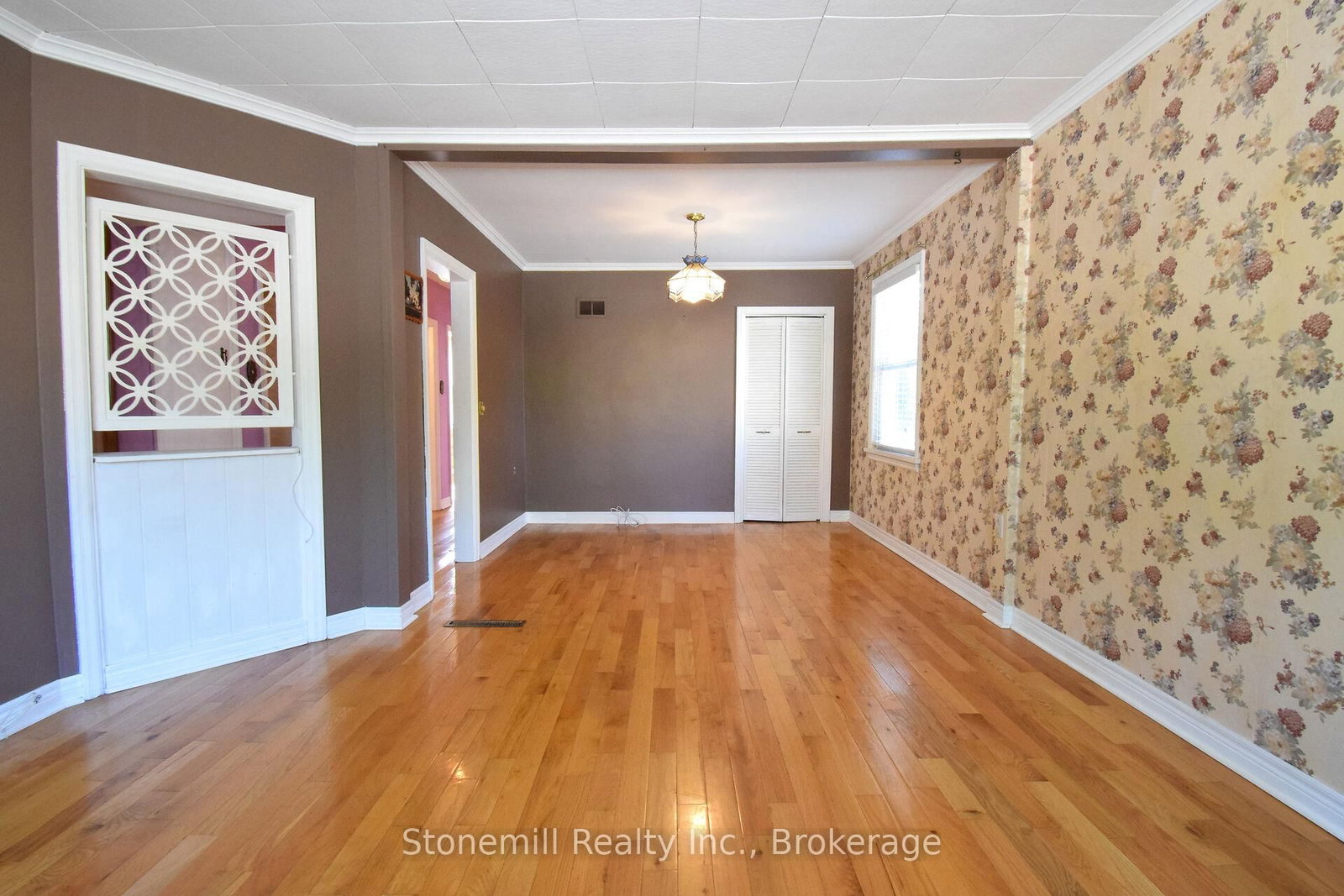 272 Carlton Street - Photo 7