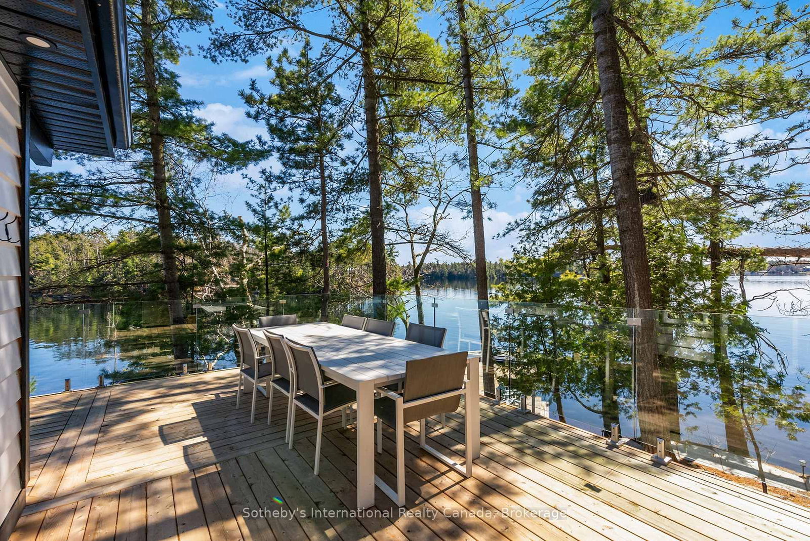 29 BEACHGROVE ISLAND 33LM • Gravenhurst, ON photo 30