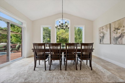 70 Waverley Drive • Guelph, ON photo 9