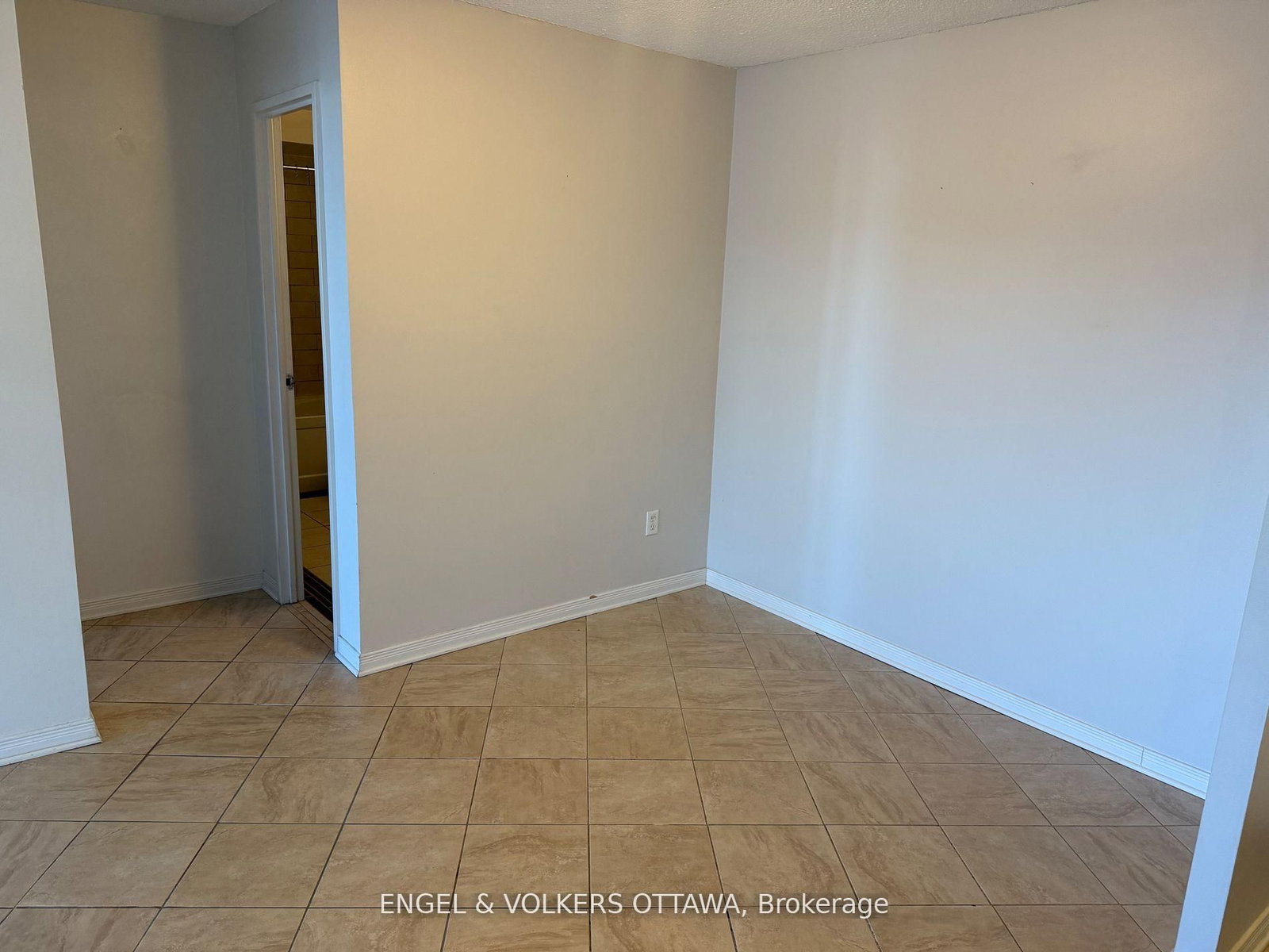 1081 Ambleside Drive, Unit 2209 - Photo 7