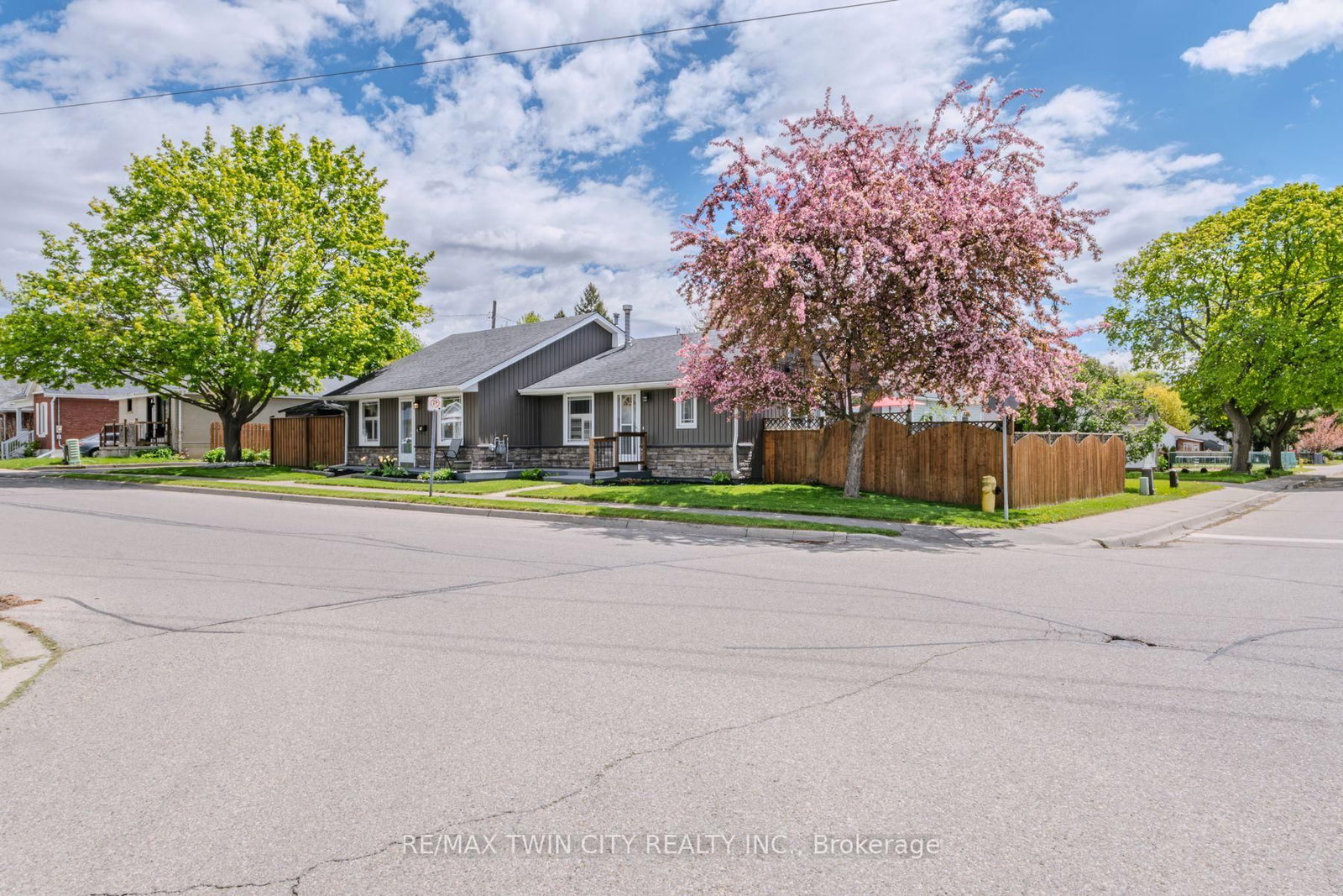 36 Crandell Avenue
