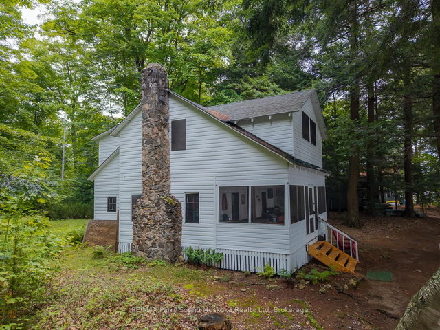 897 172 WA Horseshoe Lake