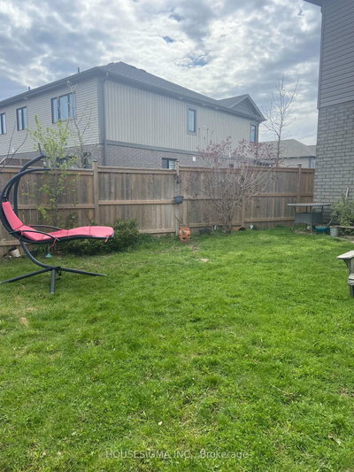 348 Freure Drive W • Cambridge, ON photo 3