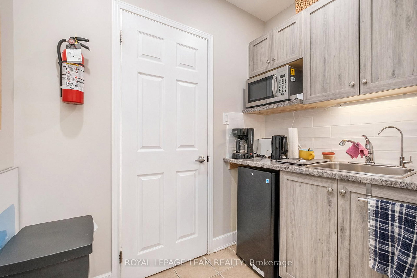 6045 PERTH Street - Photo 21