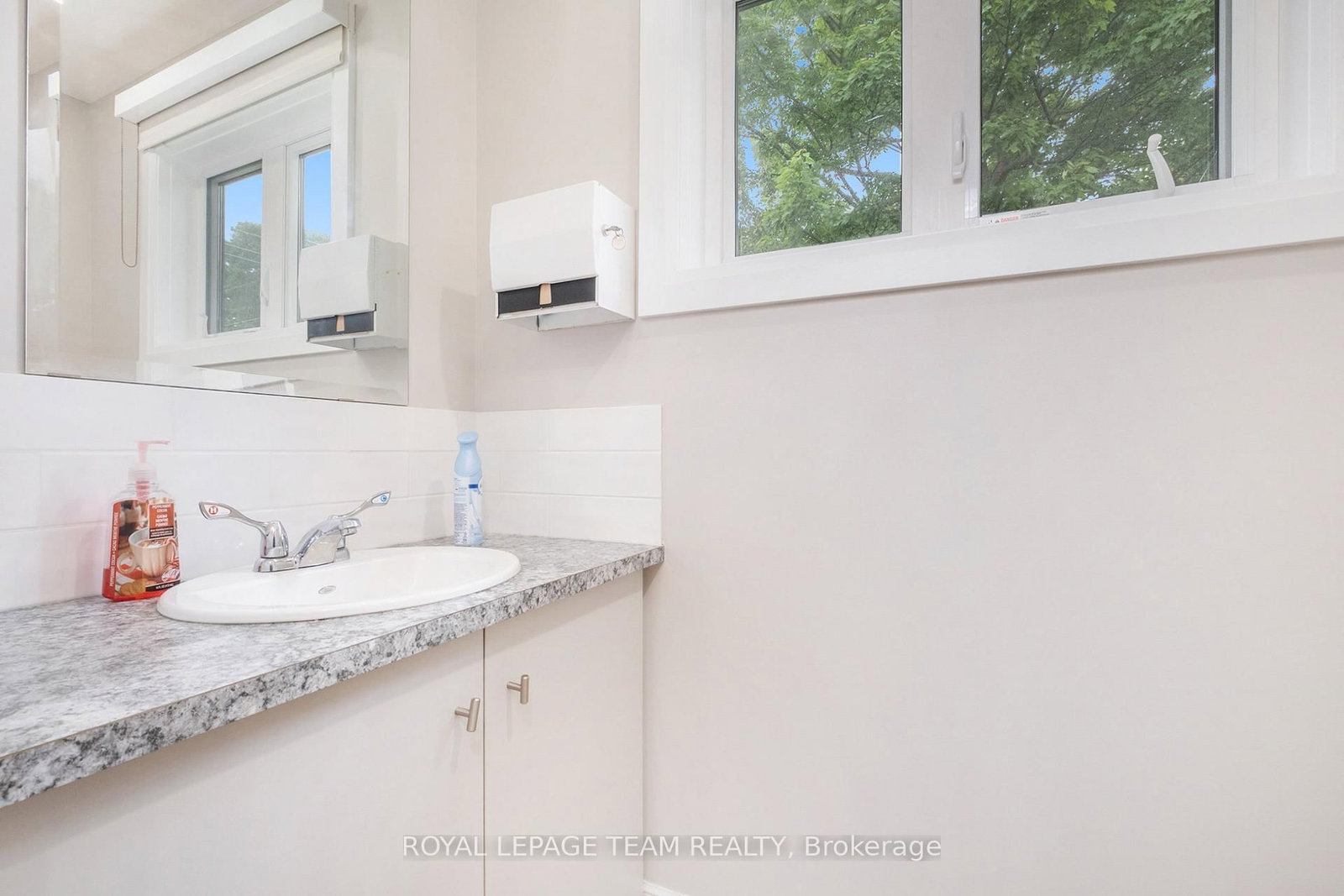 6045 PERTH Street - Photo 22