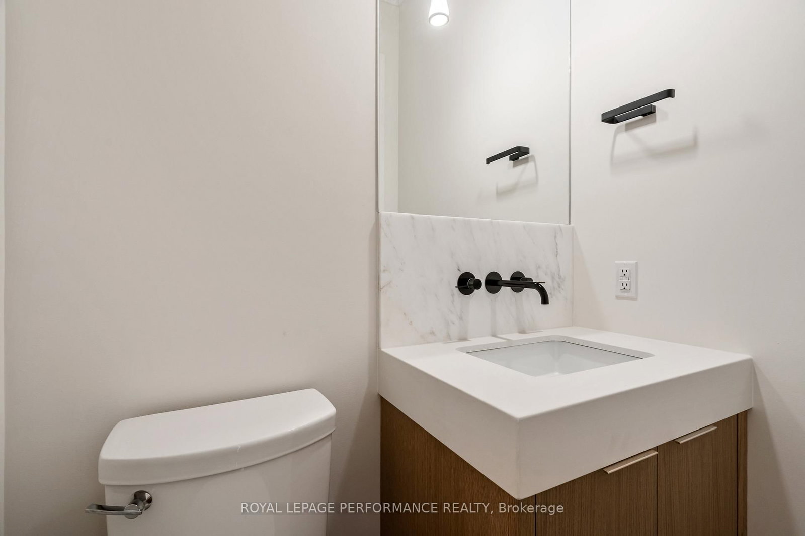 31 Commanda Way - Photo 12