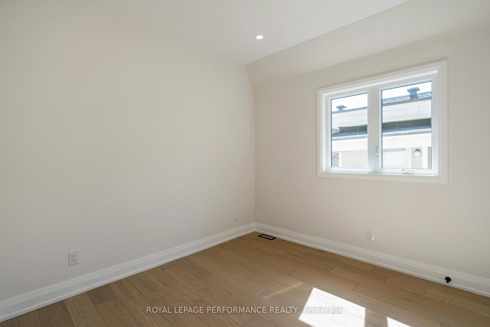 31 Commanda Way - Photo 22