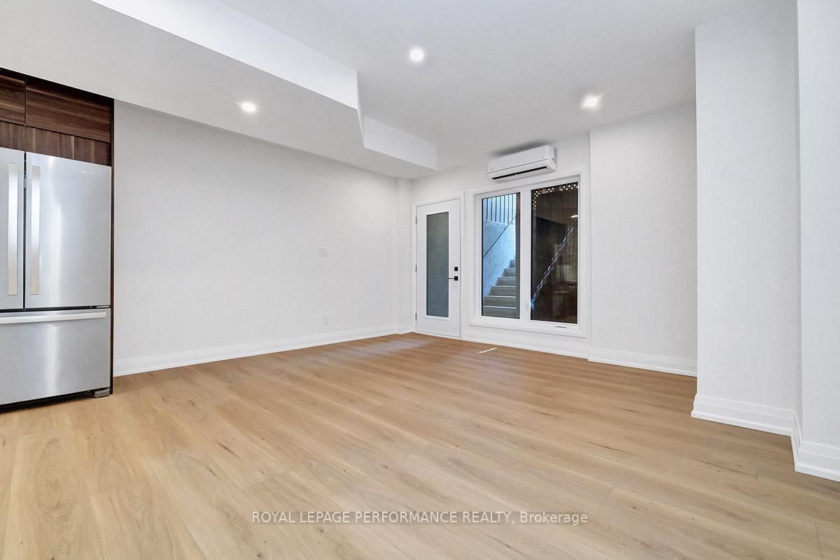 31 Commanda Way - Photo 27
