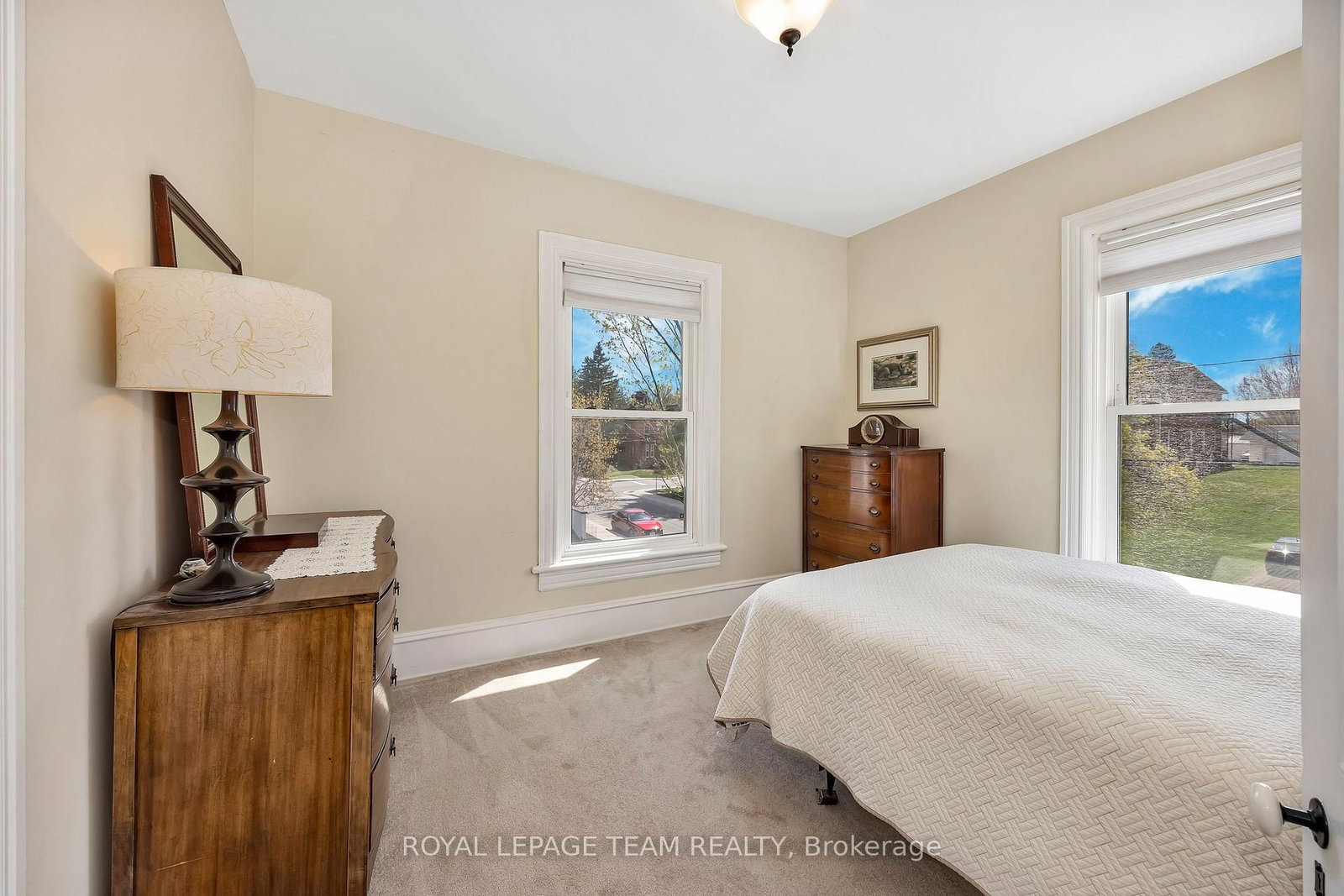23 George Street N - Photo 17