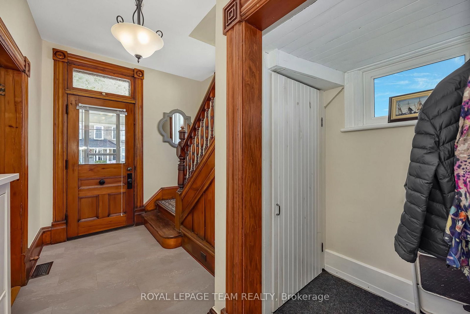23 George Street N - Photo 4