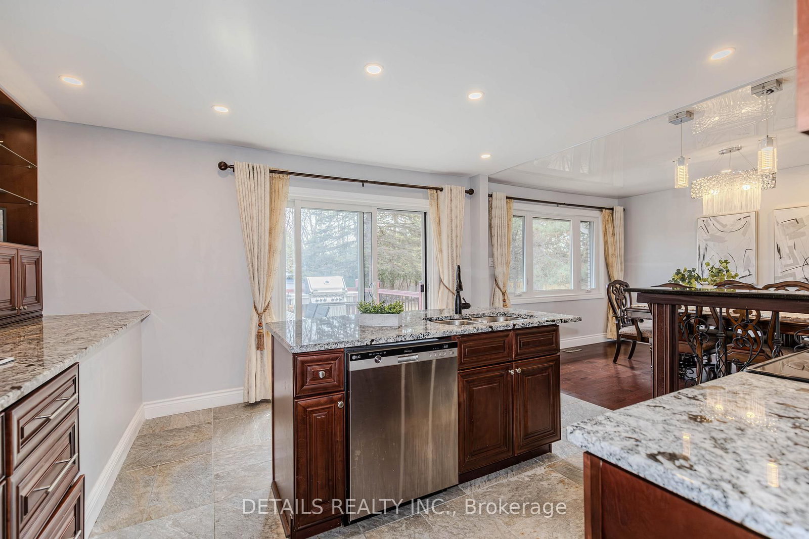 7 Kerry Crescent - Photo 11