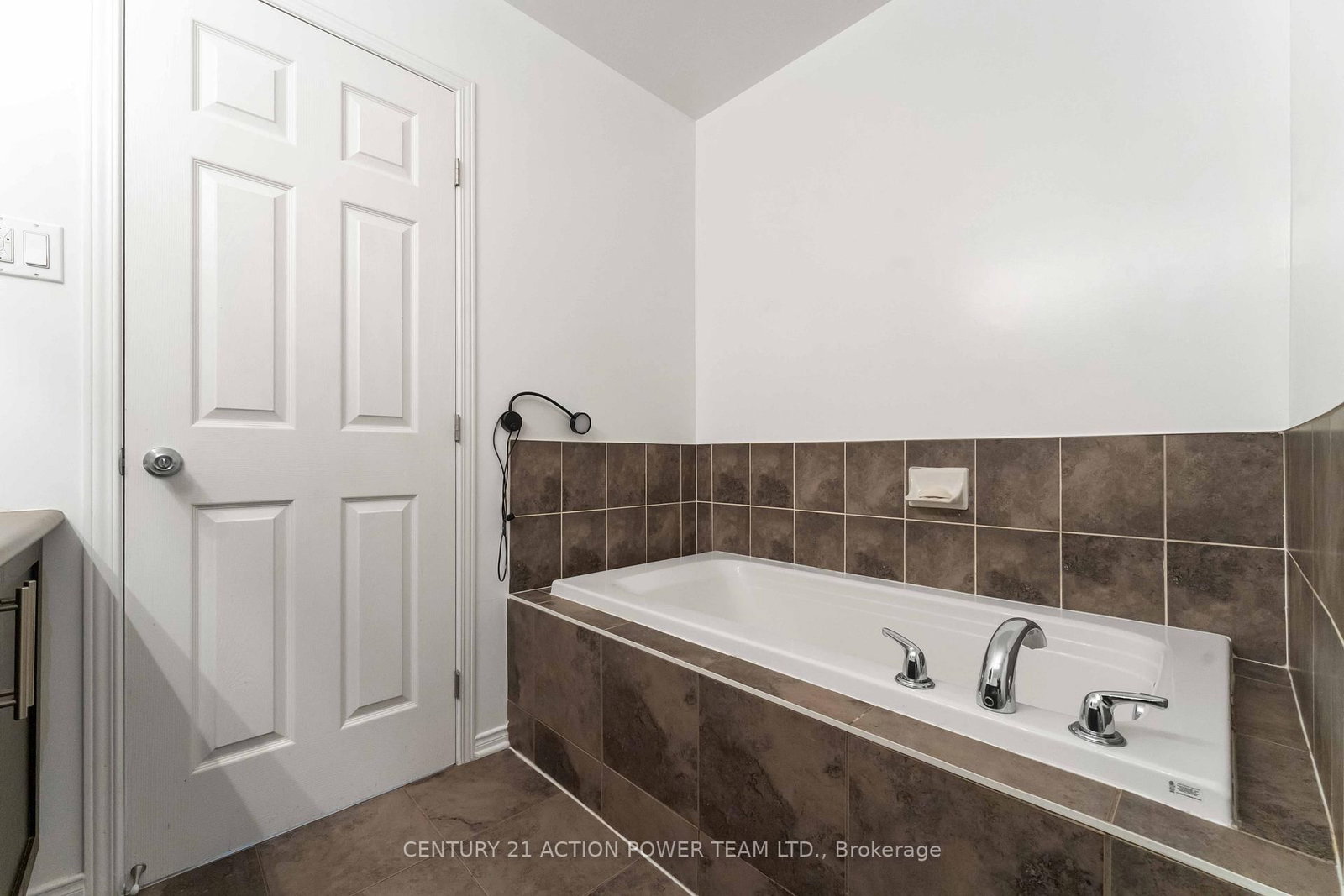 153 LOKOYA Street - Photo 26