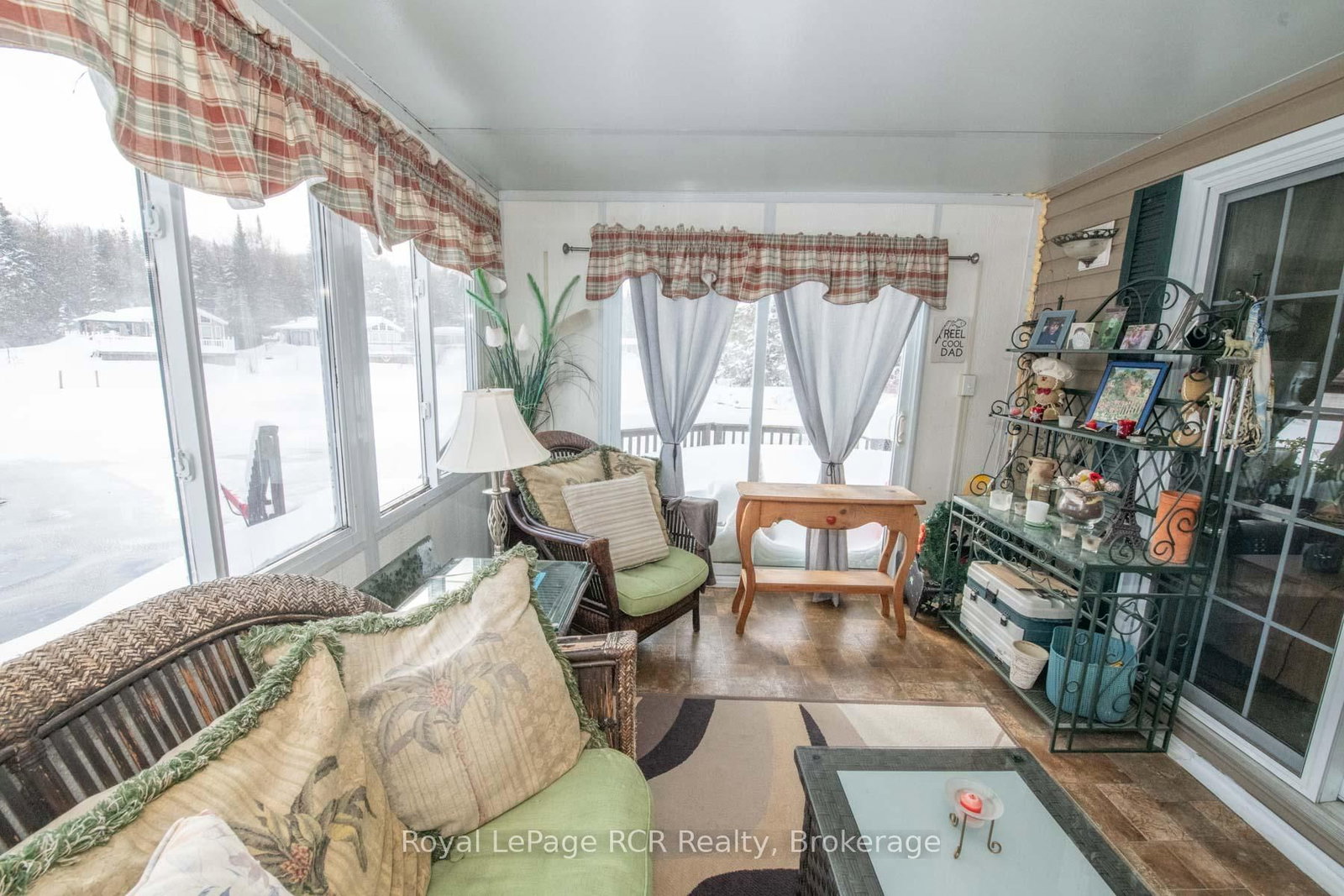 61 LAKESIDE Street • Wellington North, ON photo 24