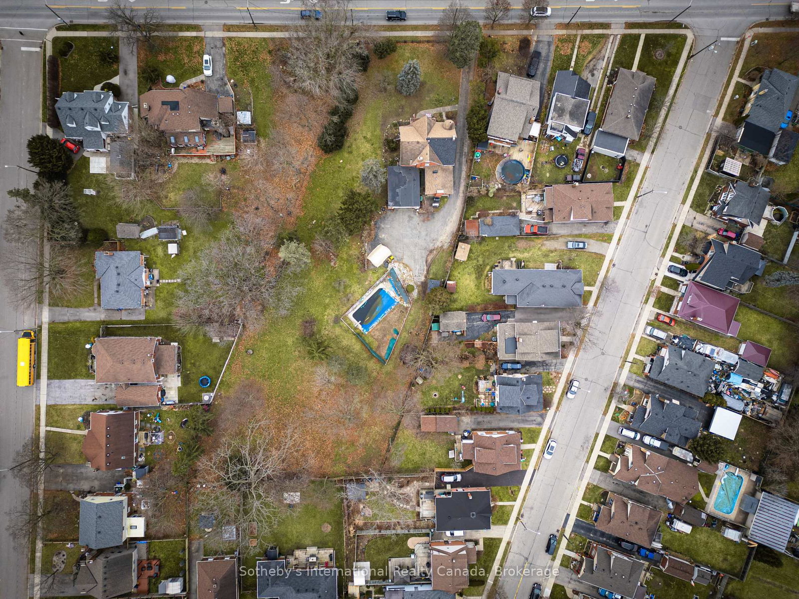 264 Erie Avenue - Photo 4