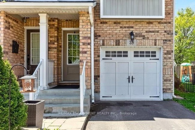 39 Durksen Drive